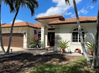 16115 SW 149th Ter, Miami, FL 33196