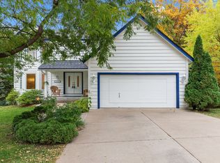 440 Zinnia Ln N, Plymouth, MN 55441