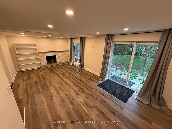 3rd image of 838 Grace St #Basement