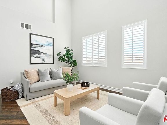 2nd image of 23933 Francisco Way