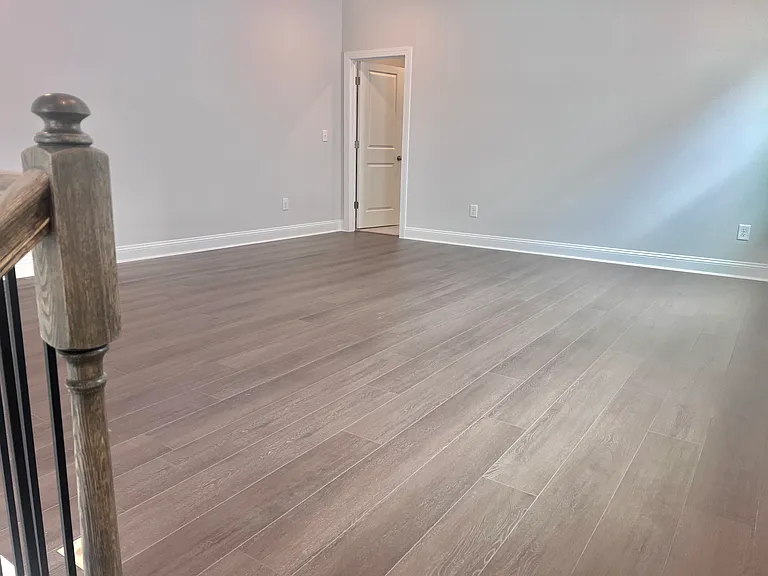Larger Loft-Upstairs-Pic 1