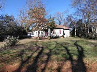 105 Tillman Rd, Lufkin, TX 75901