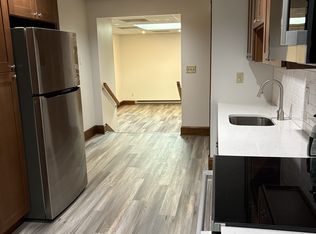 1343 Linden St APT 4, Allentown, PA 18102