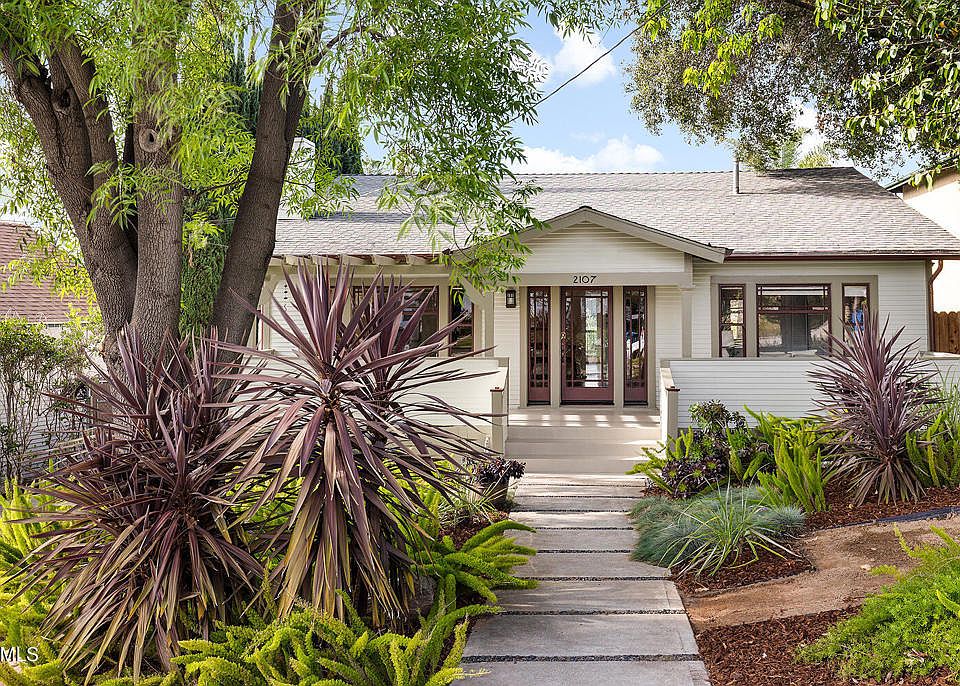 1st image of 2107 Ridgeview Ave