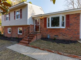 1011 Arberdale Dr, Fayetteville, NC 28304