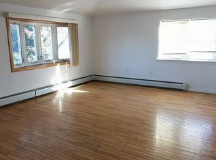 34-32 205th St #2, Bayside, NY 11361