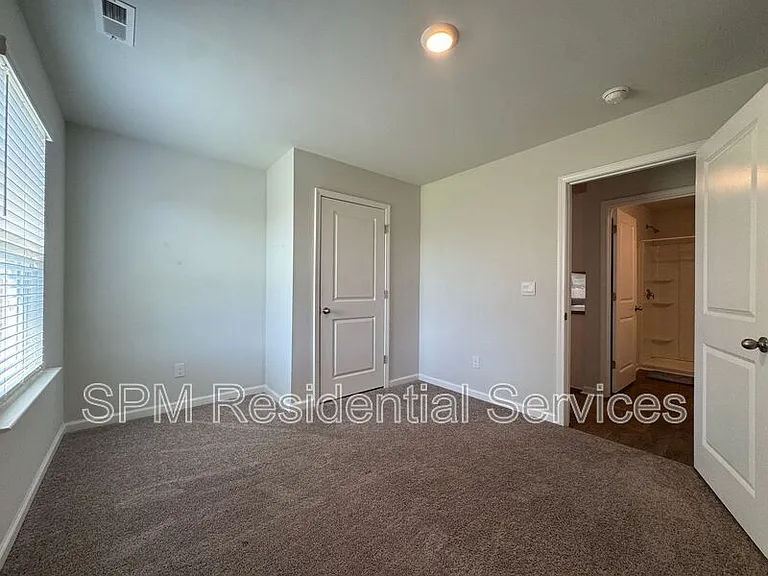 398 Folkstone Rd — Photo 17