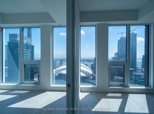 55 Mercer St #4212, Toronto, ON M5V1H2