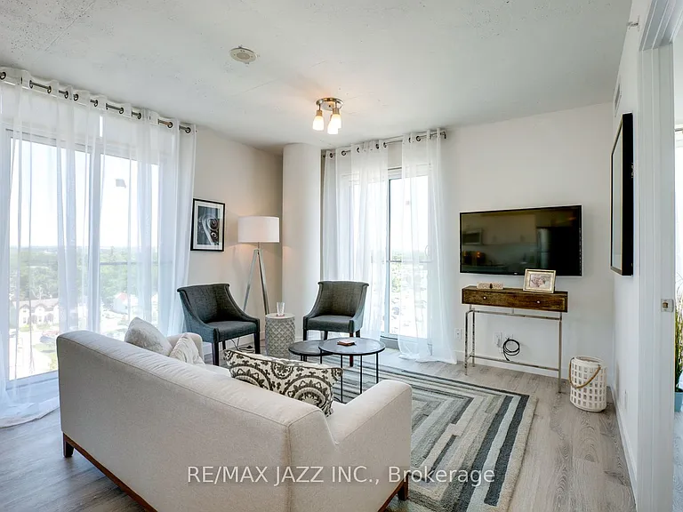 100 Bond St E #1205 — Photo 5