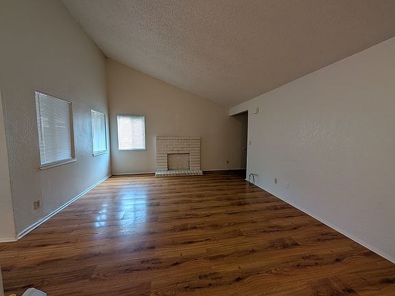 3rd image of 9227 Kelley Dr