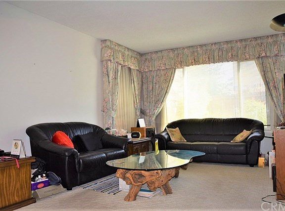3rd image of 12258 Runnymede St Unit 3
