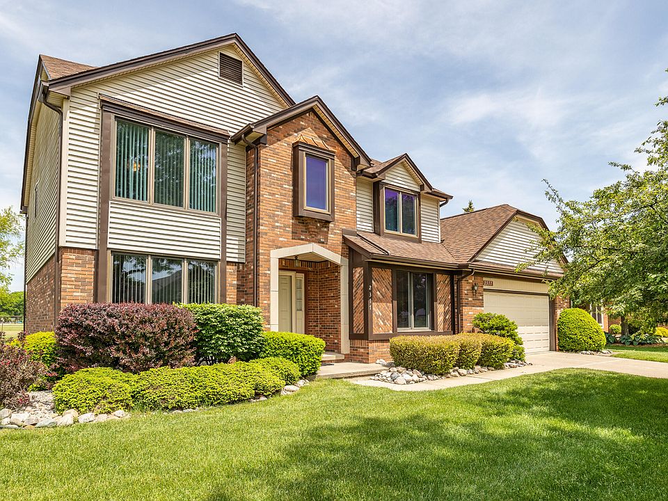 1st image of 2377 Duke Dr