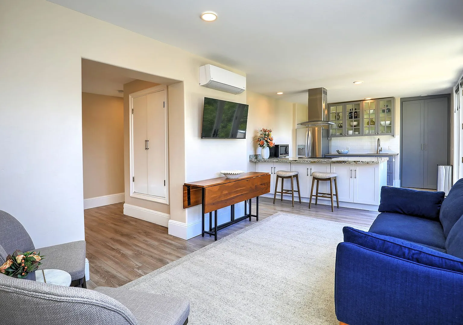 Canyon Casita- Furnished 2 bdrm — Photo 4