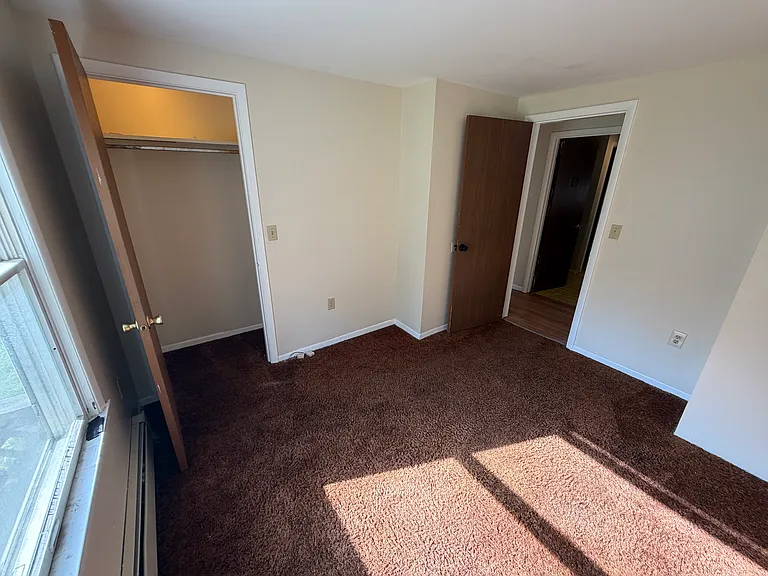 72 Fox Hill Rd — Photo 9