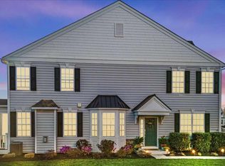 126 Woodwinds Dr, Collegeville, PA 19426