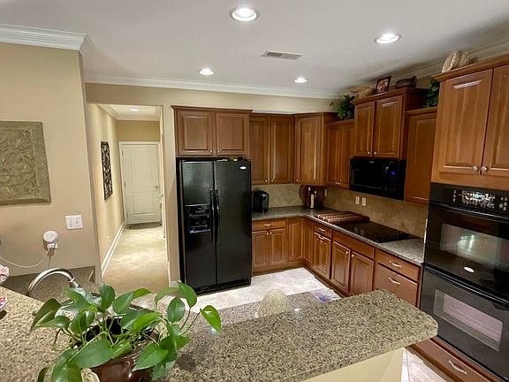 4th image of 12807 Lily Pond Ln