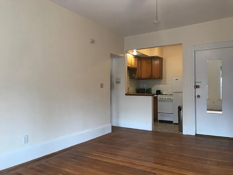 525 Beacon St #7 — Photo 4