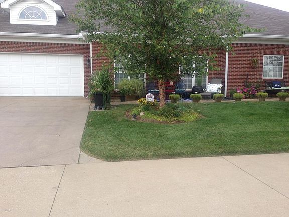 3rd image of 406 Turnberry Ln
