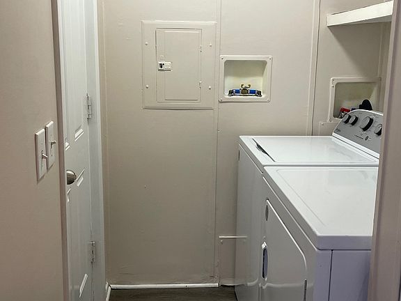 2nd image of 614 River Birch Dr #614