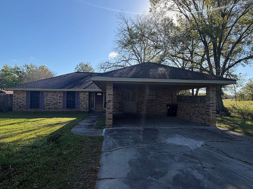 1st image of 233 Sunflower Dr