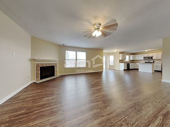 5th image of 8427 Bluestem Ln