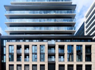 1 Jarvis St #425, Hamilton, ON L8R3J2