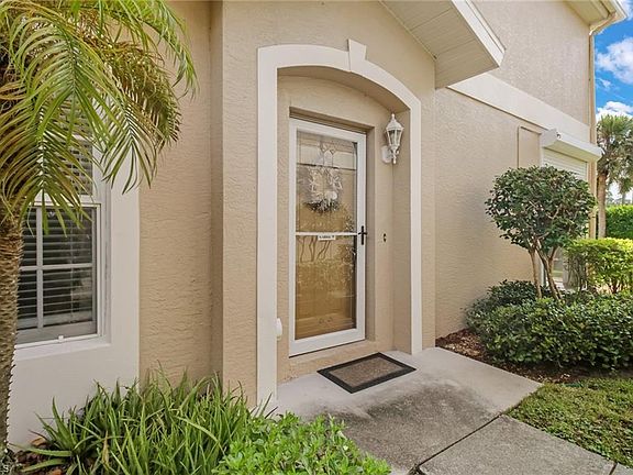 3rd image of 9751 Glen Heron Dr