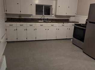 372 Portland St #B, Rochester, NH 03867