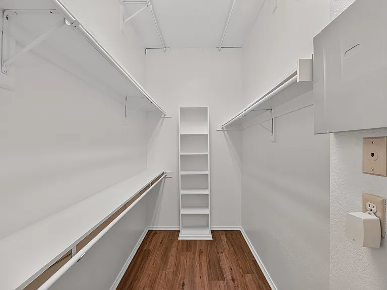 7008 Jasper Dr — Photo 28