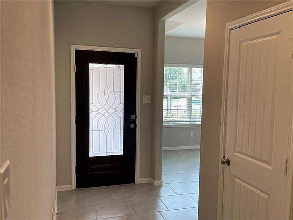 3rd image of 18426 Grayson Bluff Way