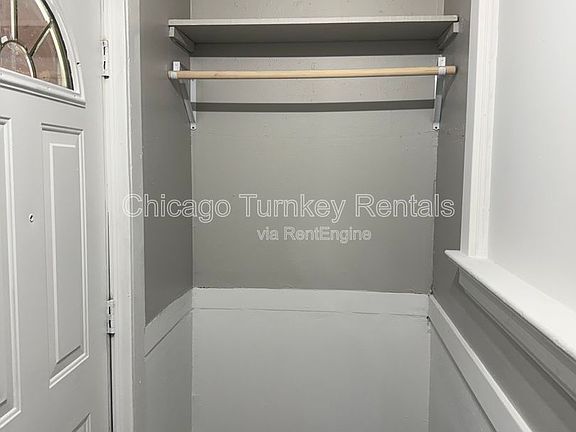 3rd image of 2320 W 23rd St #G