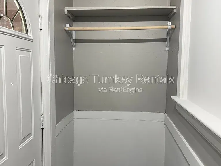 2320 W 23rd St #G — Photo 3