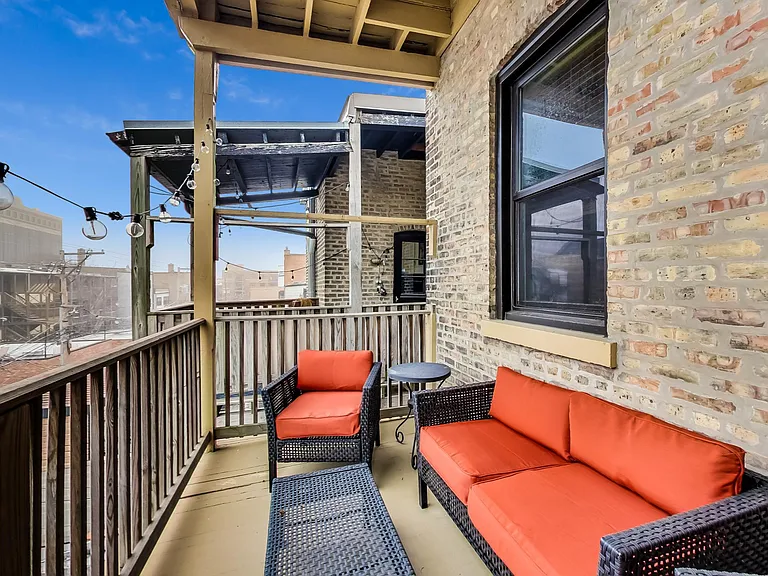 852 W Oakdale Ave #2 — Photo 14