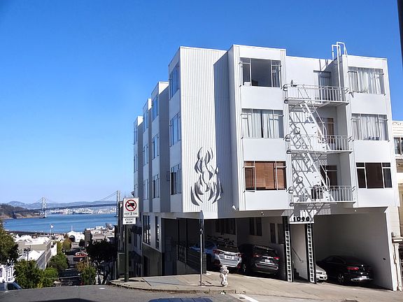 2nd image of 1090 Montgomery St #202