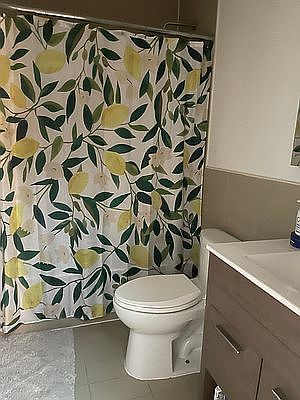 3rd image of 566 Sterling Pl #4D