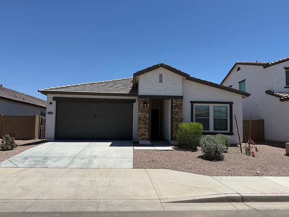 1st image of 40515 W Chambers Dr