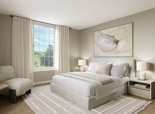 15 Corbin Dr #210, Darien, CT 06820