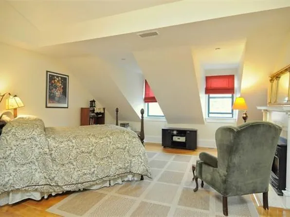 256 Main St #3, Charlestown, MA 02129