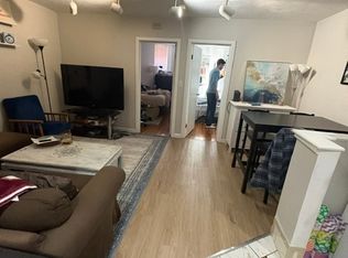 215 Beacon St #B, Boston, MA 02116