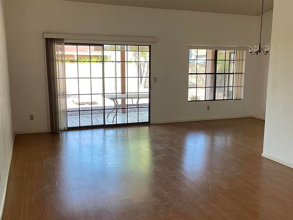 4th image of 5432 W Shaw Butte Drive
