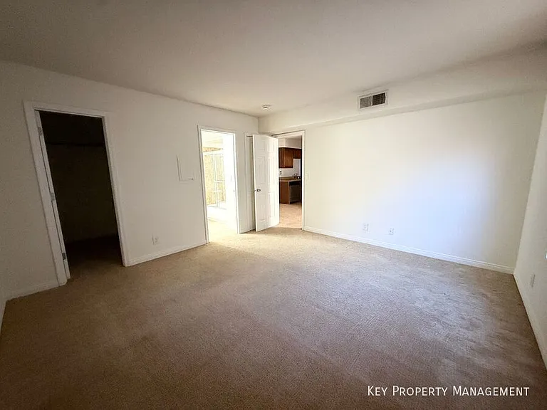 3135 S Mojave Rd #153 — Photo 12