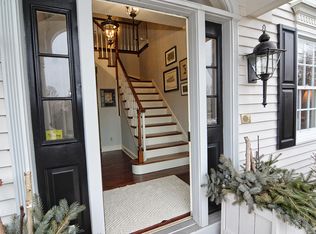 35W101 Duchesne Dr, West Dundee, IL