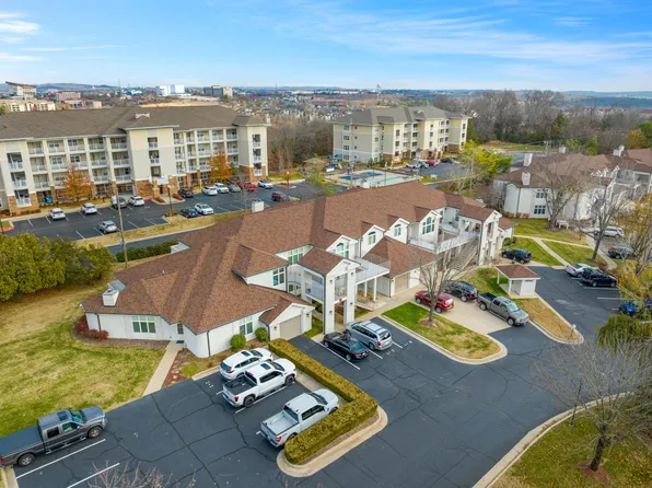123 Oak Drive #3, Branson, MO 65616