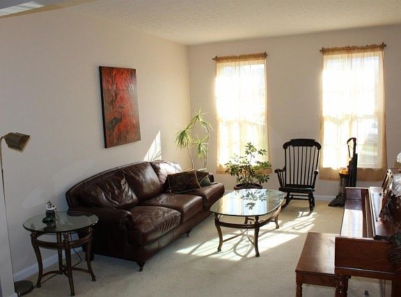 2nd image of 3390 Oak Spring Dr