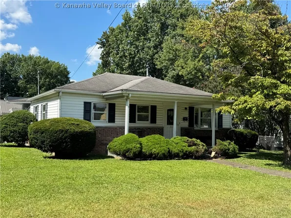 611 47th St SE, Charleston, WV 25304