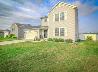 1742 Burr Pond Ln, Vicksburg, MI 49097