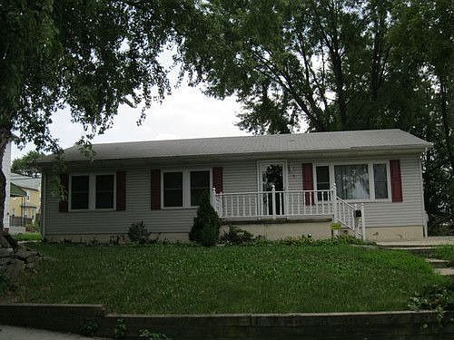 2nd image of 5 Laverne Ave
