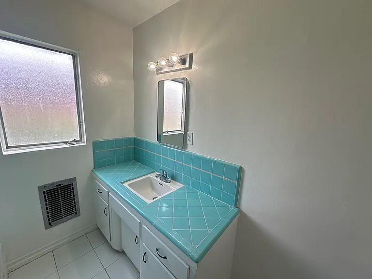 749 Cory Dr #2 — Photo 6