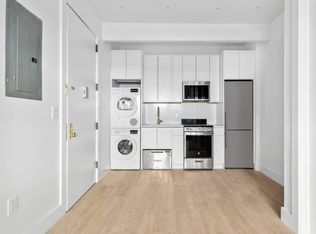 191 Prince St #401, New York, NY 10012