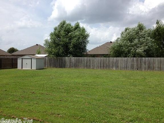 4th image of 27 Dove Ln